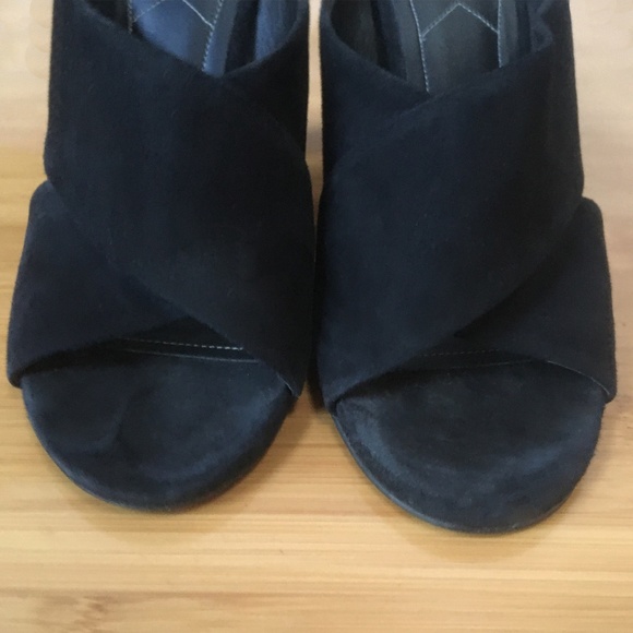 KENDALL & KYLIE THE KARMEN HEEL - BLACK SUEDE MULES w/ LUCITE HEELS - Picture 8 of 12